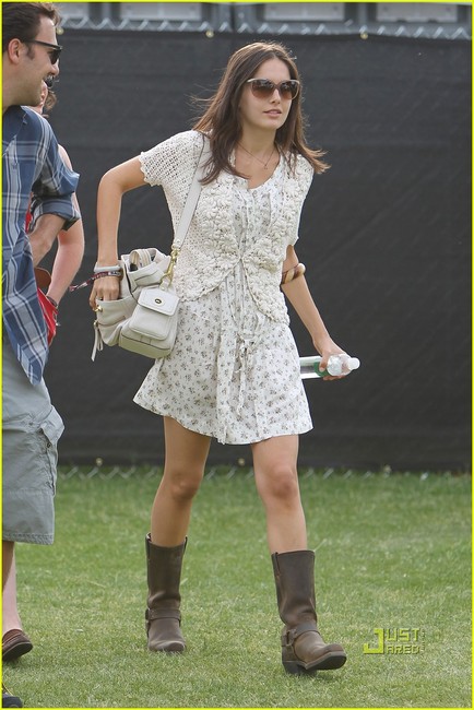 camilla-belle-and-frye-harness-12r-boots-gallery