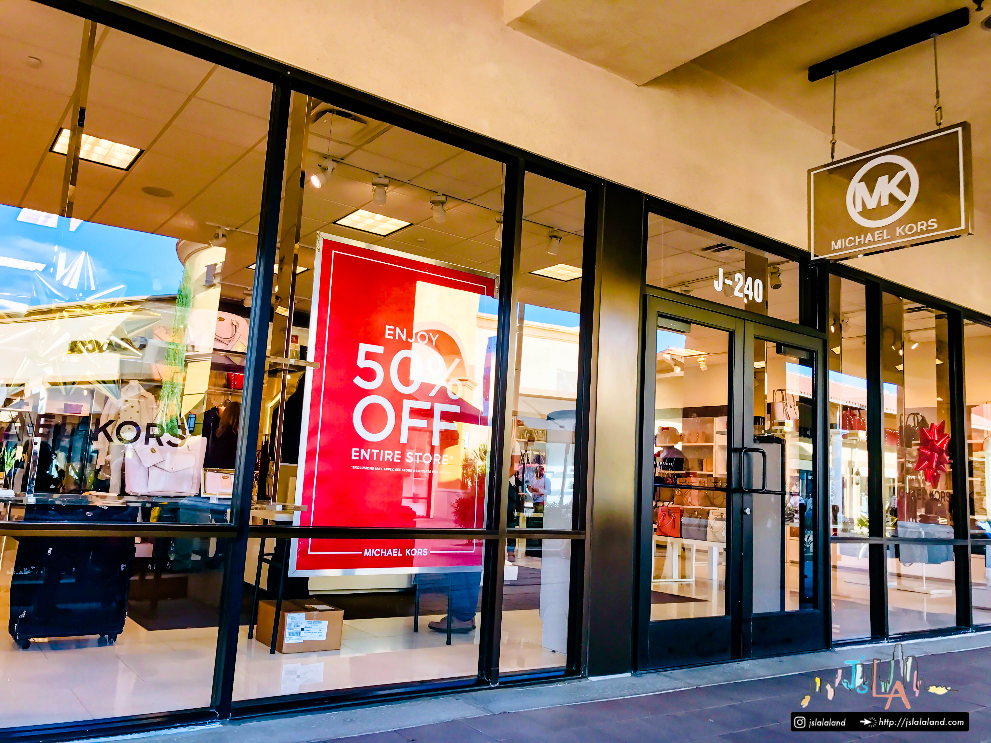 [ 時尚洛杉磯 ] 全加州最大、最好買、必逛的 Desert Hills Premium Outlets 逛街購物攻略 @ J&#39;s LA LA Land- 加州女孩J的LA時尚生活-加州洛杉磯 ...